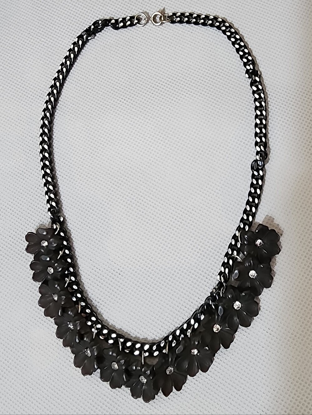 Black Flower And Link 16" Necklace